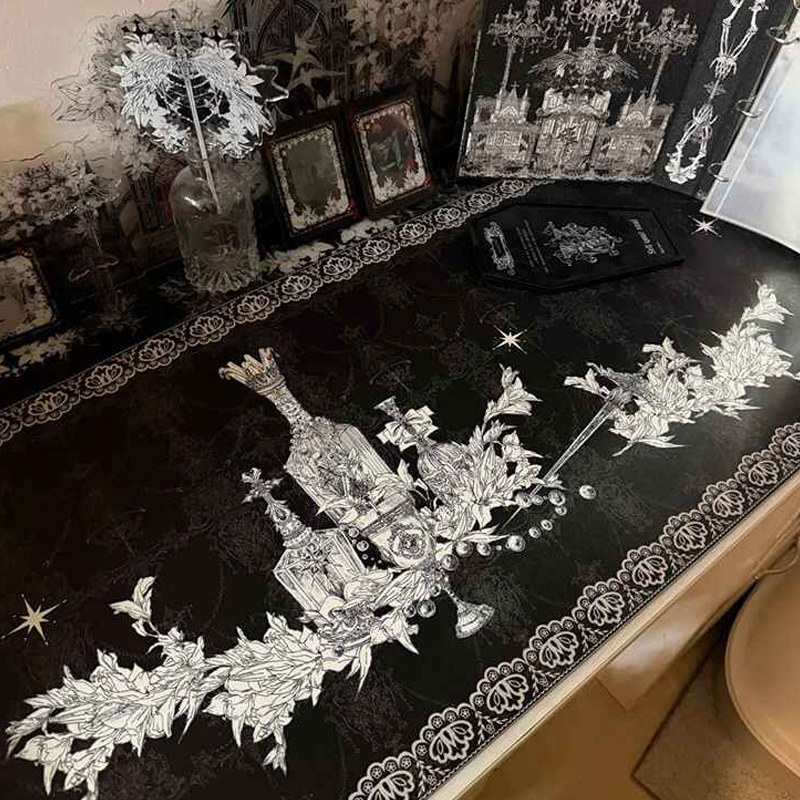 Divine Realm Gothic Building M - đánh giá và giá Esports Gaming Desk