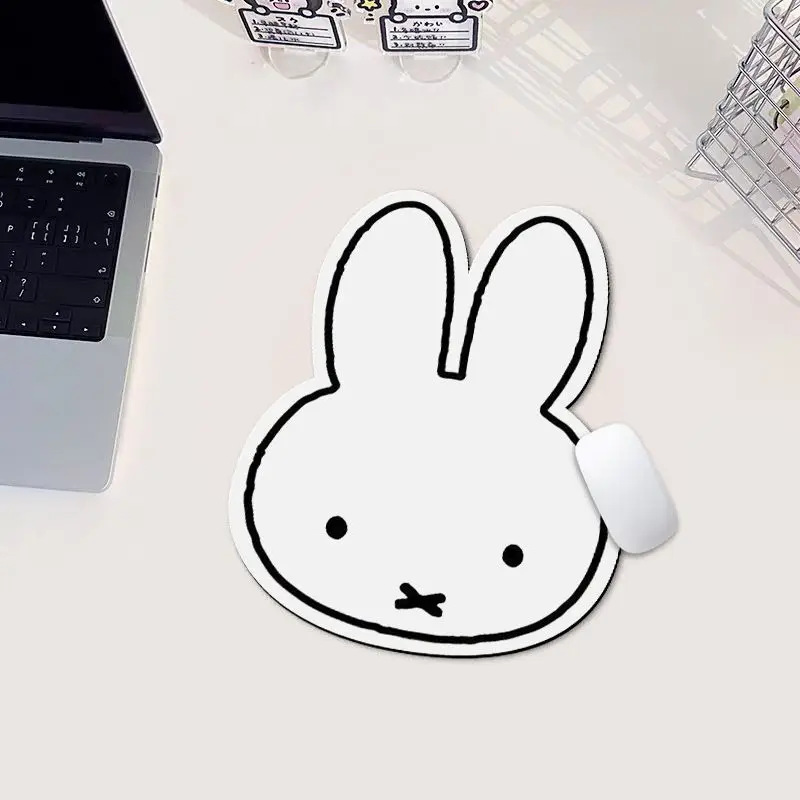 Kawaii Miffy Rabbit Shaped Mou - đánh giá và giá Esports Gaming Desk